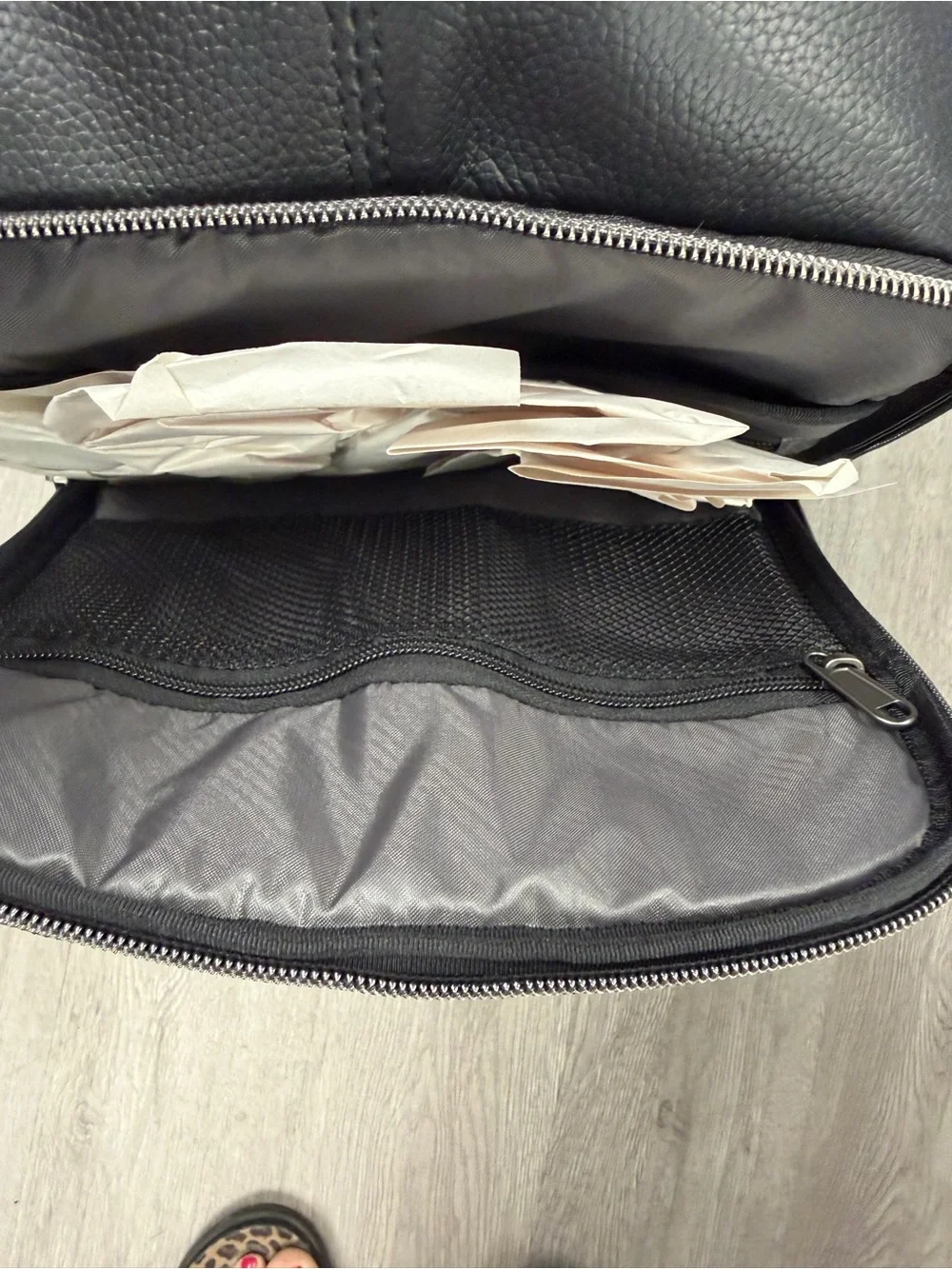 Samsonite classic Black Leather Slmim Backpack